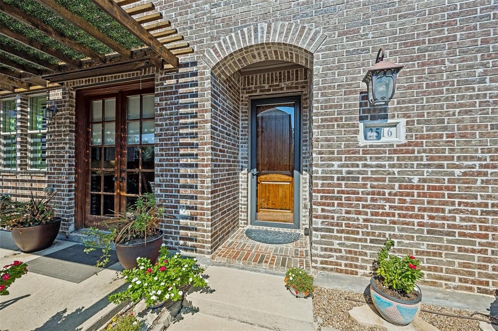 2516 Bill Moses Parkway