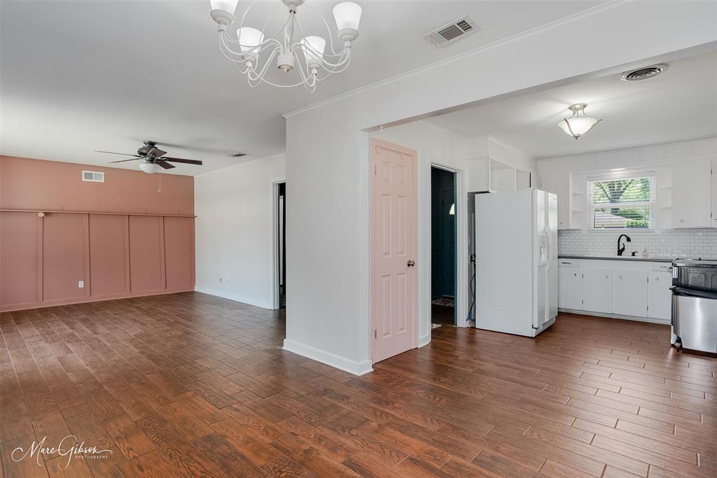 Broadmoor Terrace Sub - Residential