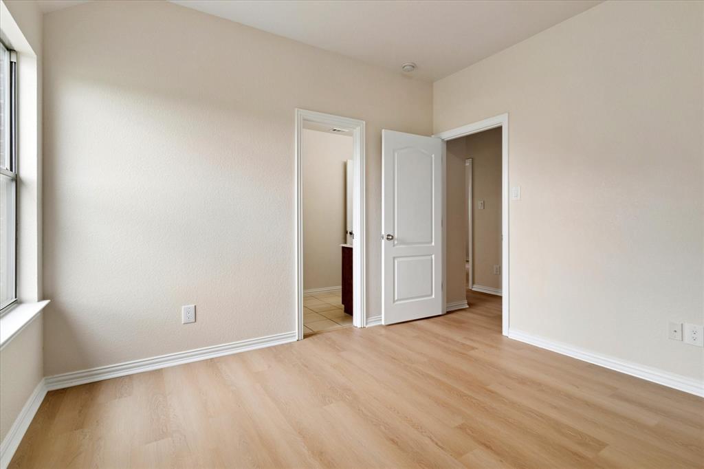 Lago Vista at Bonds Ranch - Residential