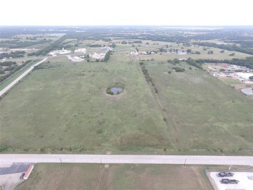 Discover the possibilities with this expansive 60-acre tract of unzoned land, offering endless development opportunities. Whether you’re looking for residential, commercial, agricultural, or recreational use, this prime property provides the flexibility to bring your vision to life.