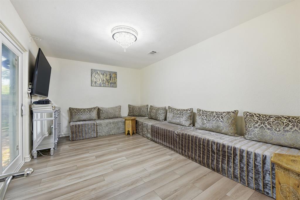 Northwest Park 03 - Residential