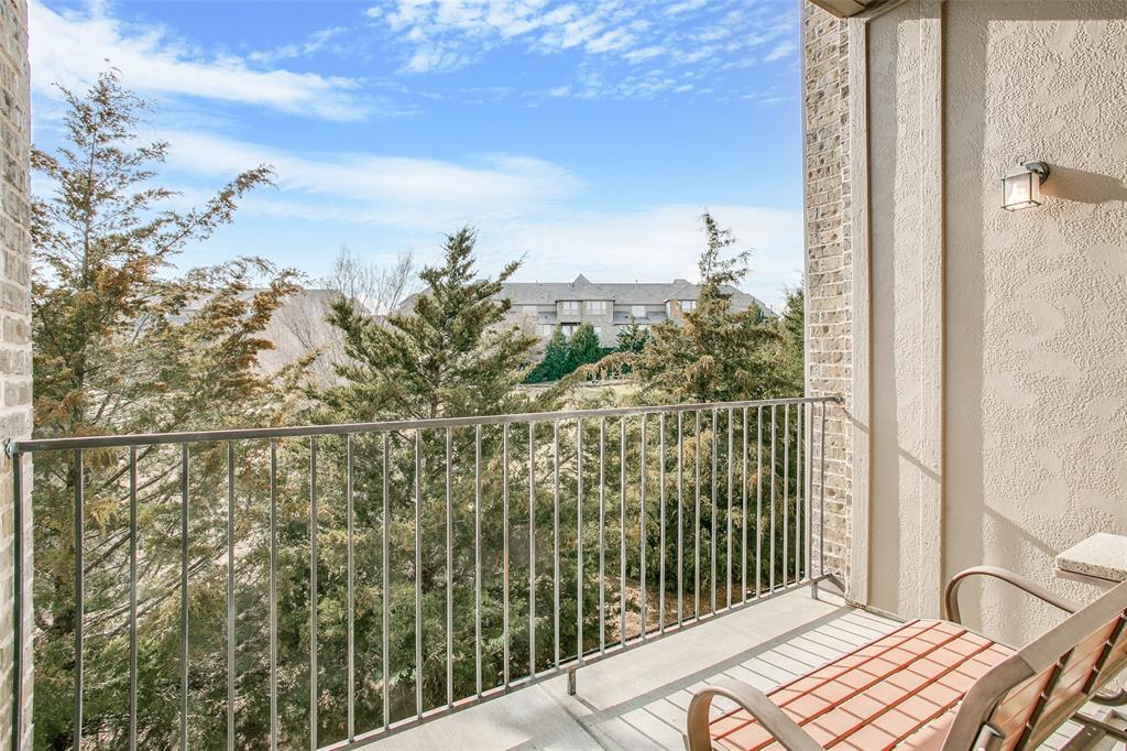 Photo 8 of 25 of 6485 Riviera Drive townhome