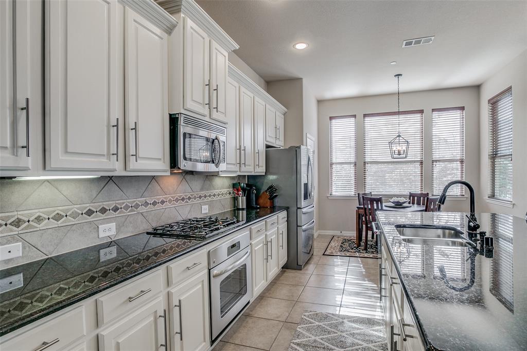 Photo 10 of 25 of 6485 Riviera Drive townhome