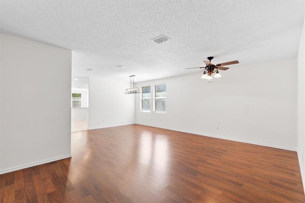 1356 Scenic Hills