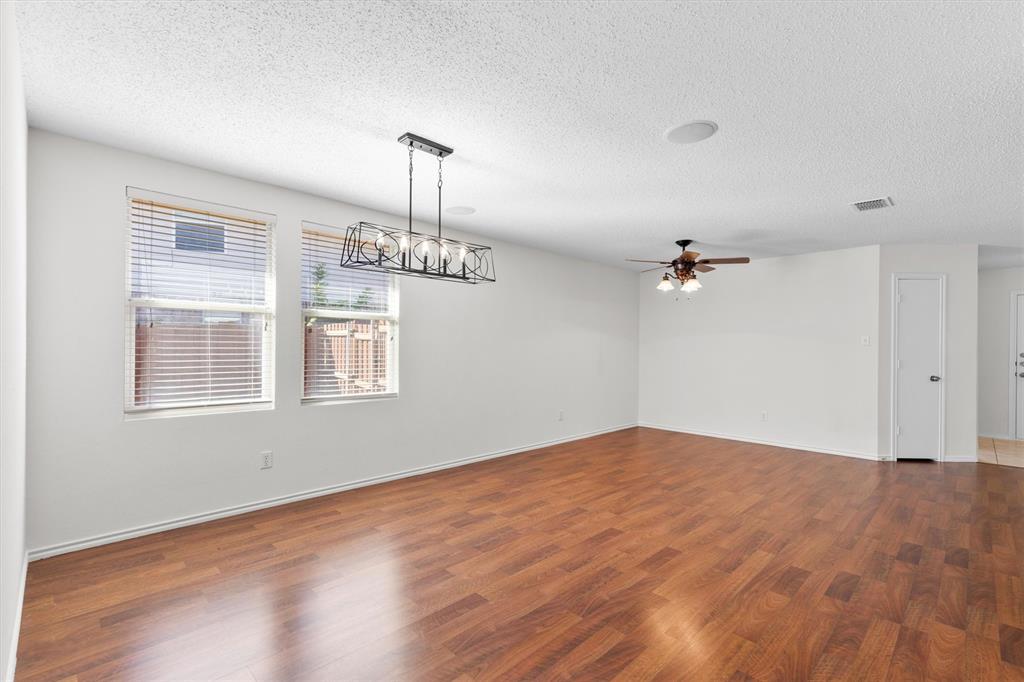 1356 Scenic Hills