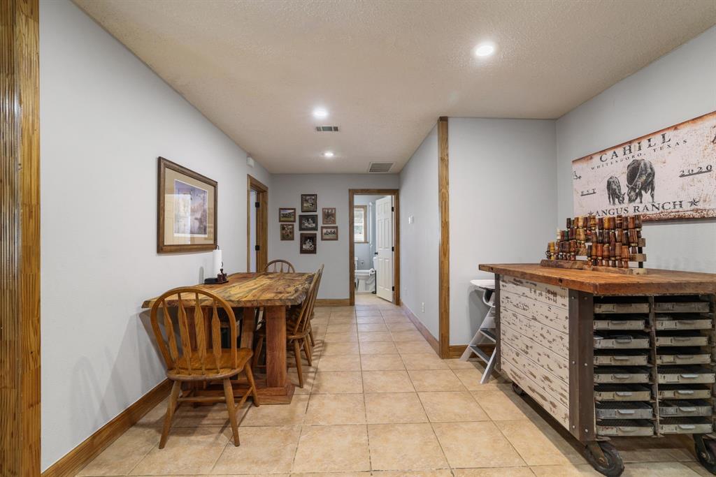 BARNES ELIZABETH - Residential