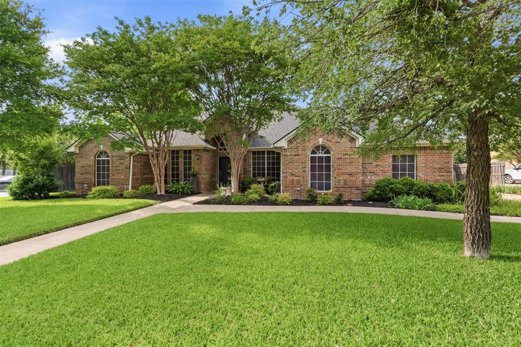 901 Dylan Court