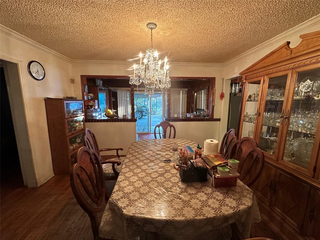 7805 Wanebe Drive