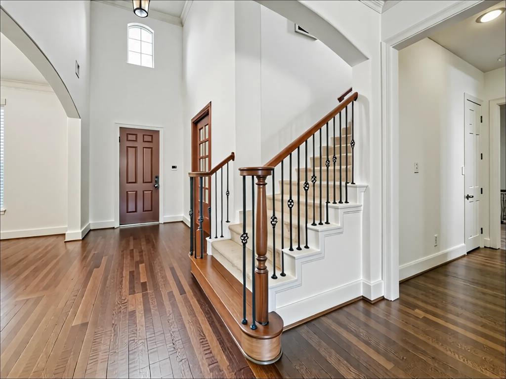 5306 Ravensthorpe Drive