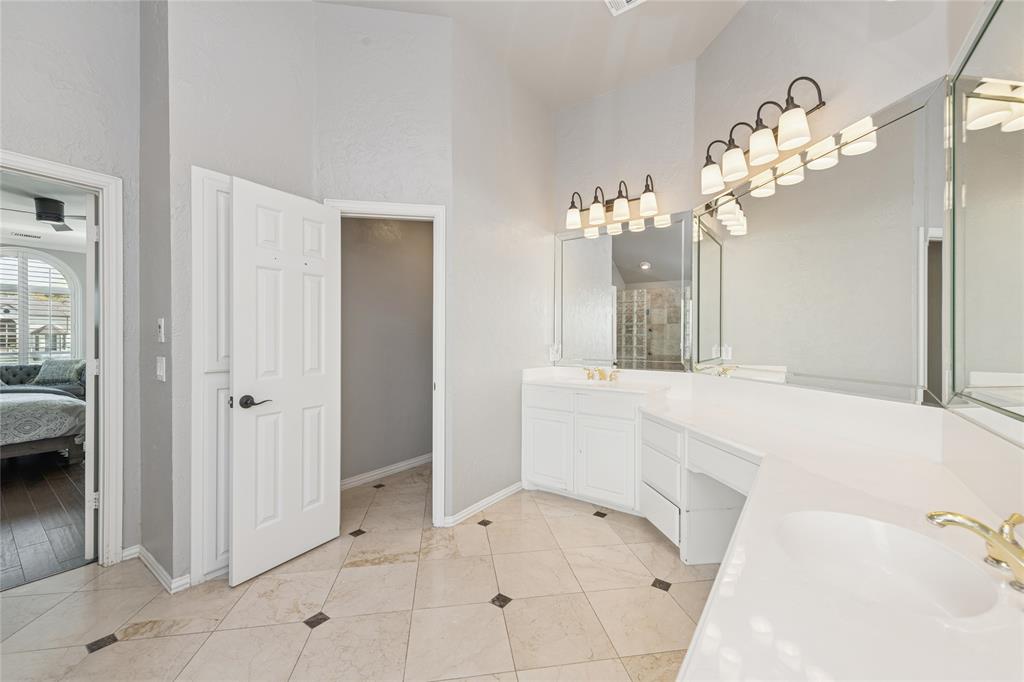 Hackberry Creek Village Ph 03 - Residential