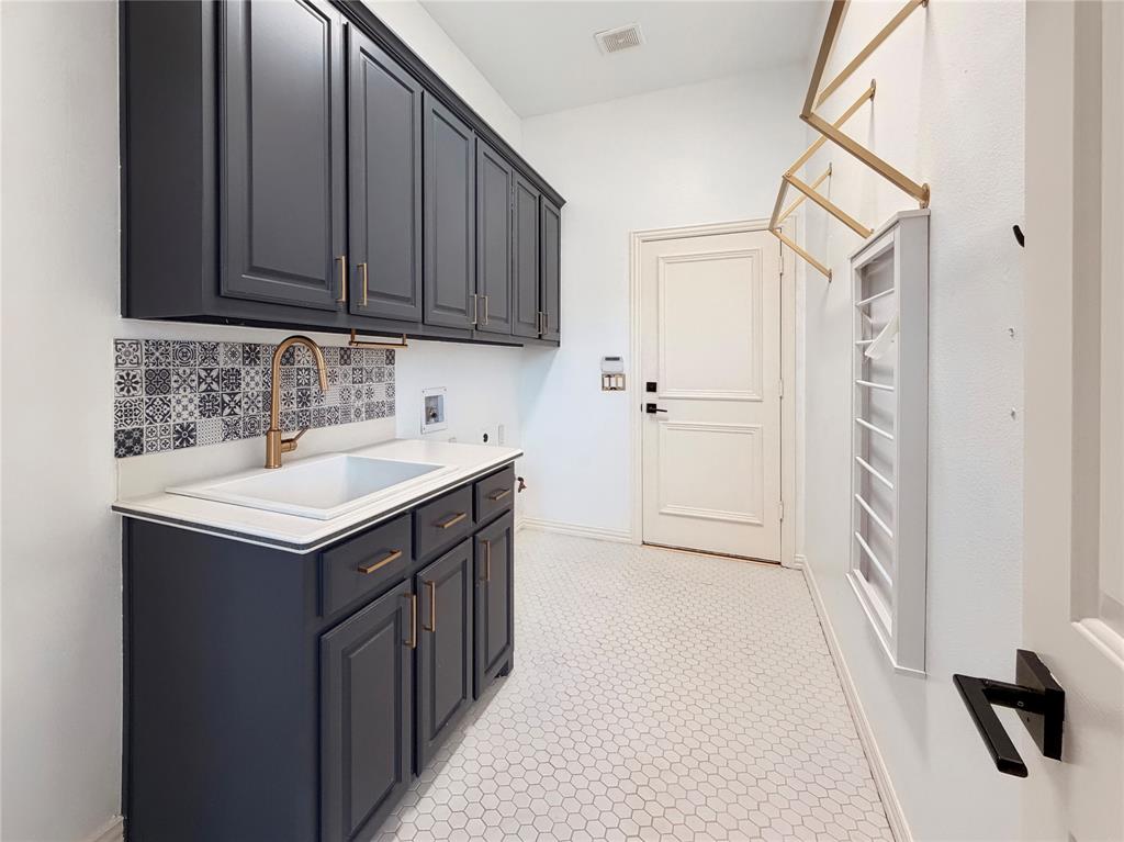 Hackberry Creek Village Ph 03 - Residential