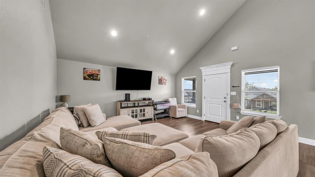 Canyon Creek III - Residential