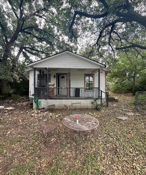 8105 Downe Drive White Settlement TX 76108