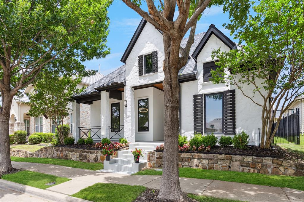 8012 Chickasaw Trail