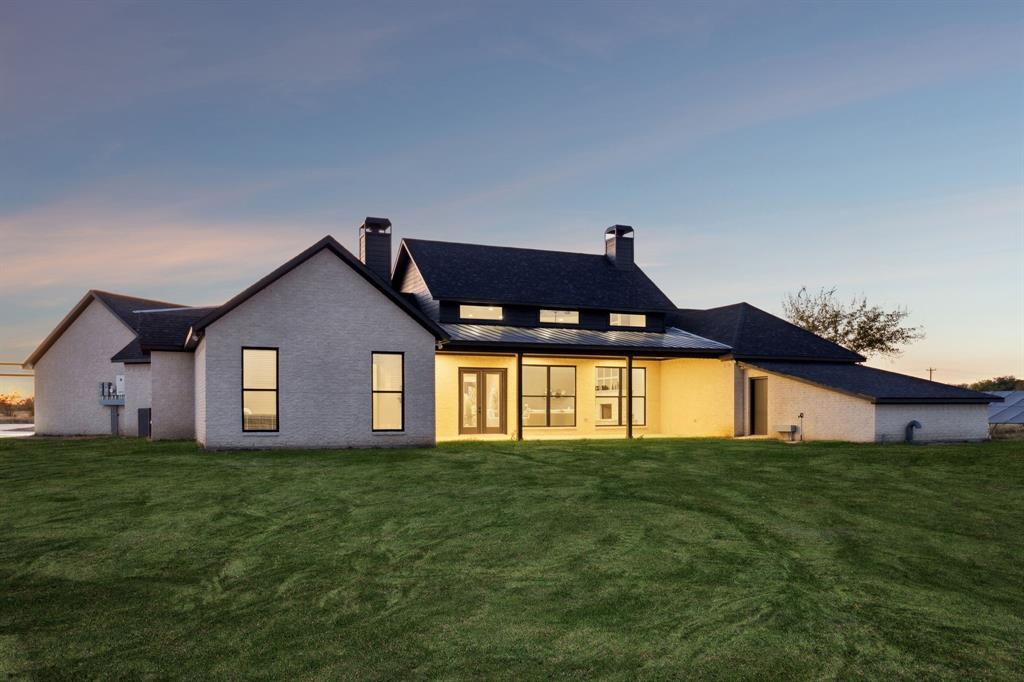 The Estates of Lone Oak - Residential