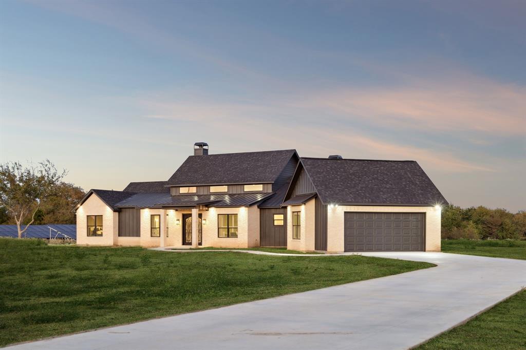 The Estates of Lone Oak - Residential