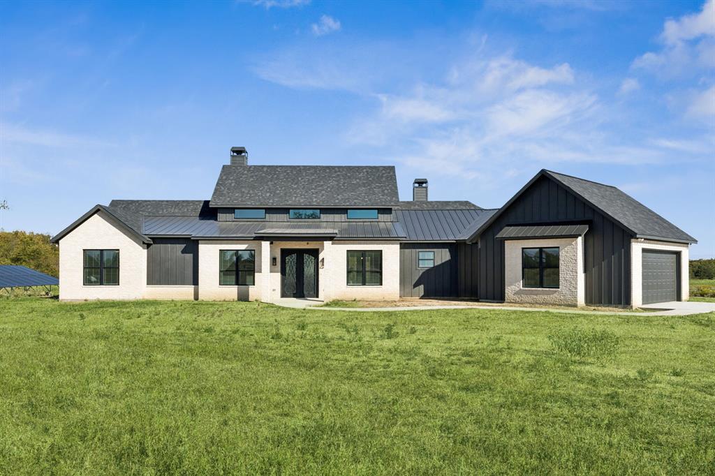 The Estates of Lone Oak - Residential