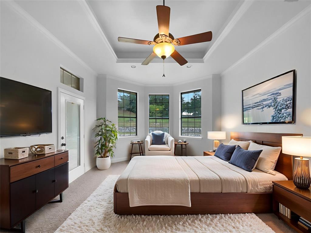 100 Horizon Circle