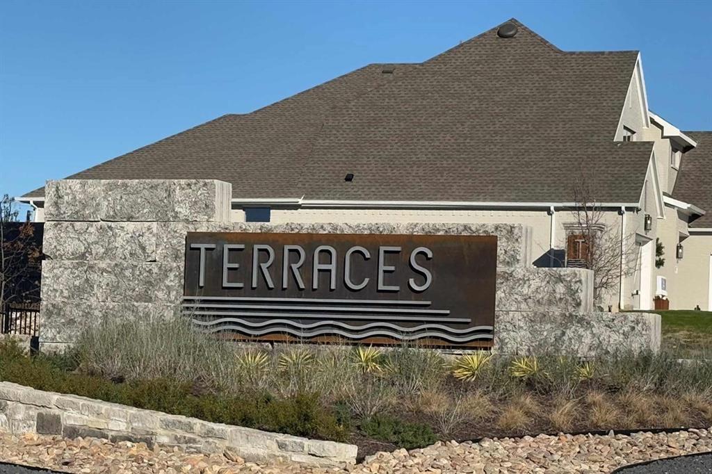 1815 Terraces Boulevard