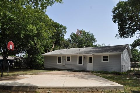 A home in Waxahachie