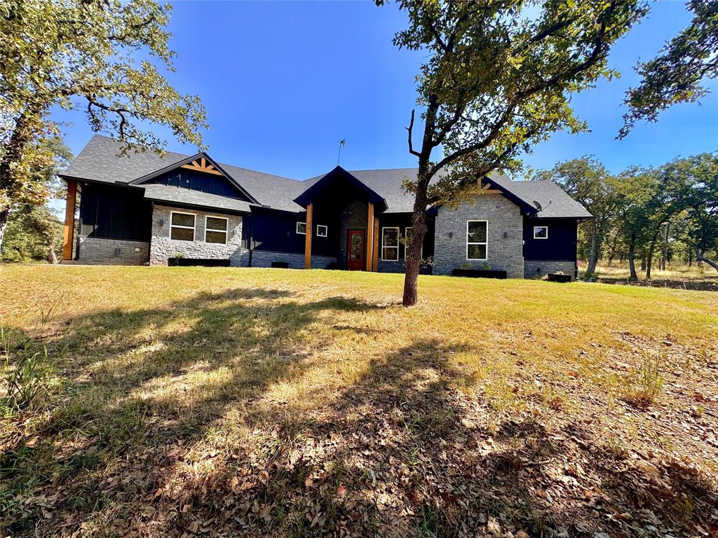 166 Oak Ridge Loop