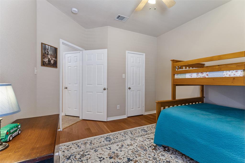 Mistletoe Hill Ph III - Residential