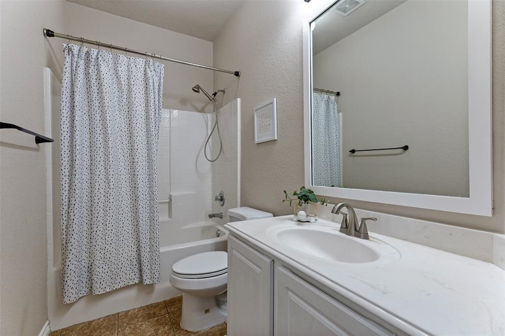 Mistletoe Hill Ph III - Residential