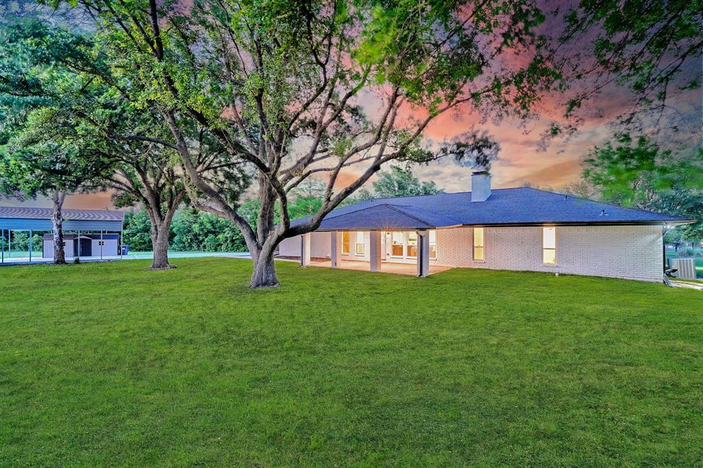 931 Meadow Drive