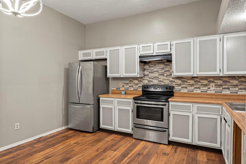 Hillside Oaks Ph 03 - Residential