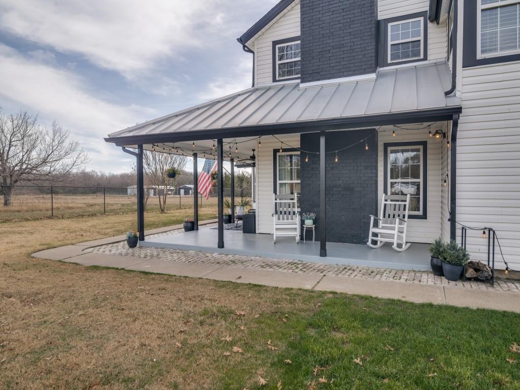 A1147 WOOD MATT - Residential