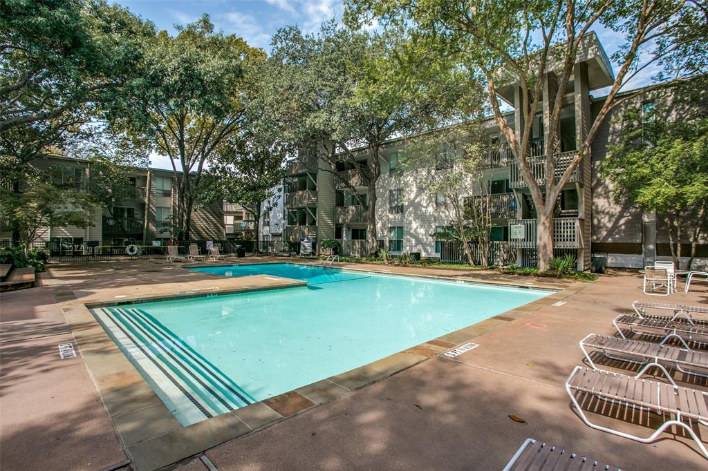 River Oaks Condos - Residential Lease