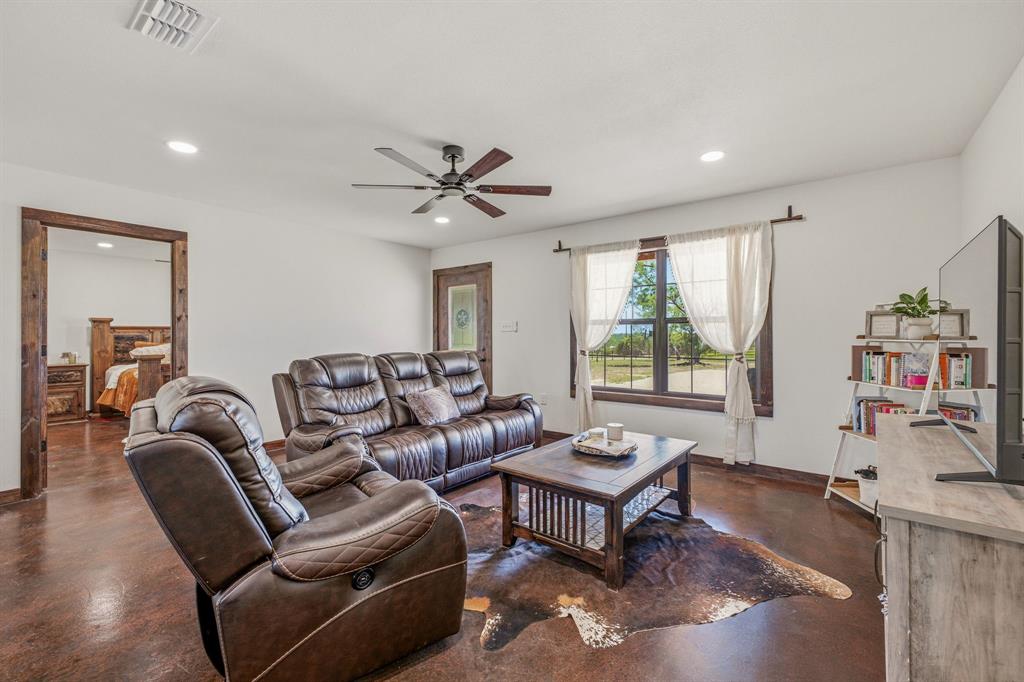 7414 Boswell Court