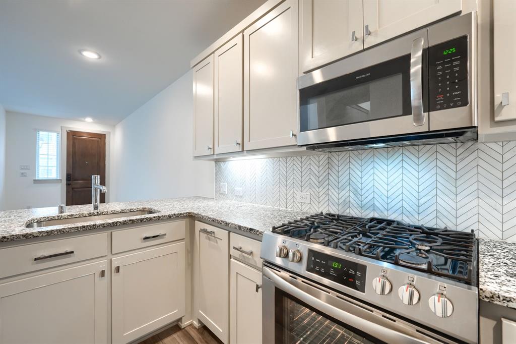 Villas at Southgate Townhomes - Residential