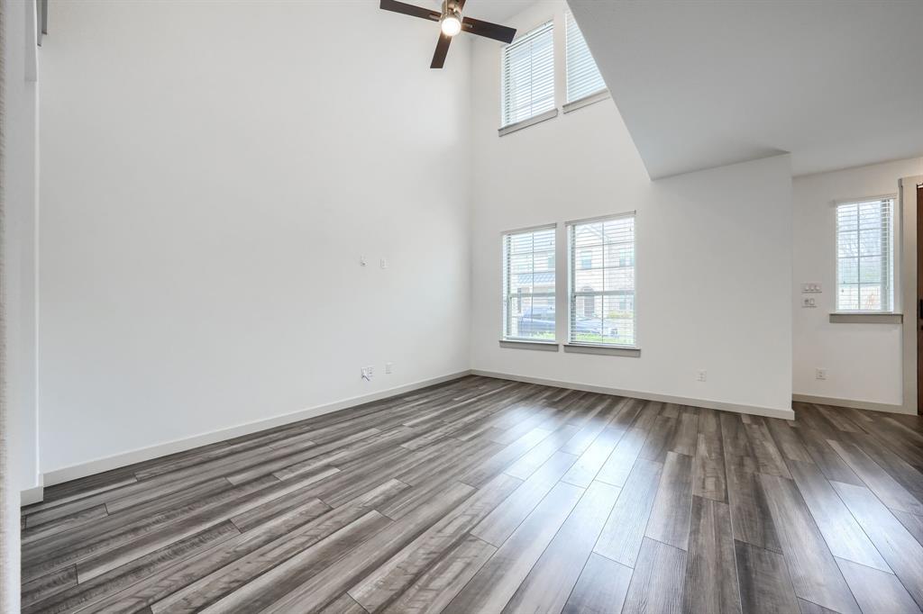 Villas at Southgate Townhomes - Residential