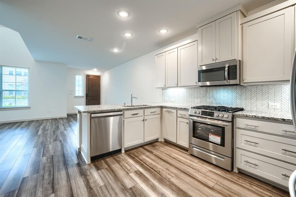 Villas at Southgate Townhomes - Residential