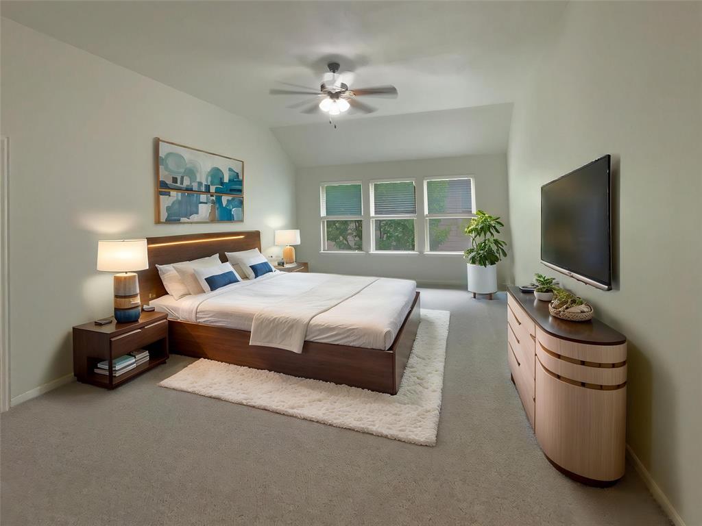 1005 Lake Hollow Drive