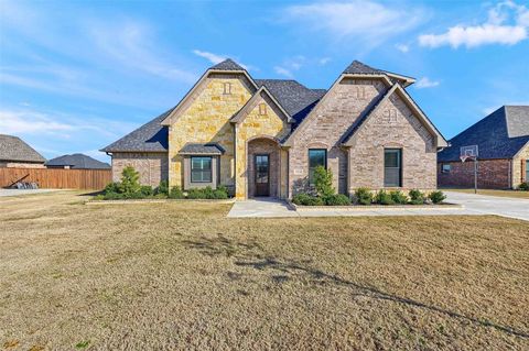 A home in Pottsboro