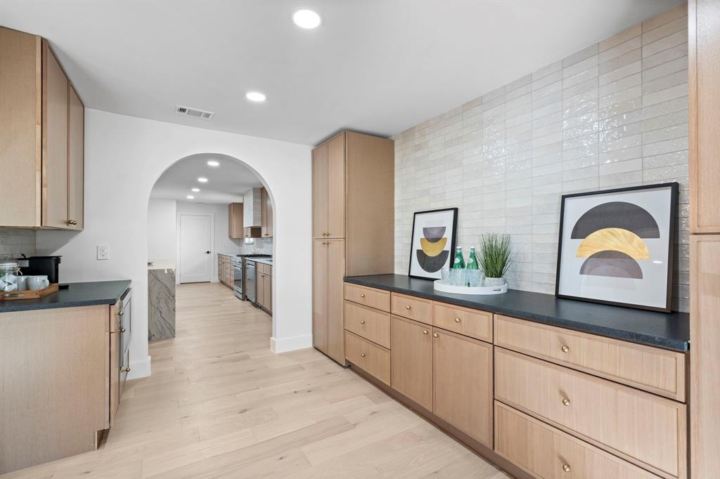 Lovers Lane East - Residential