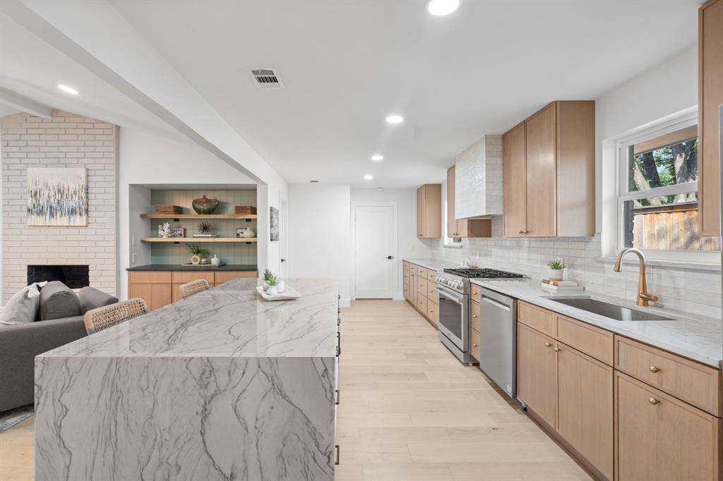 Lovers Lane East - Residential