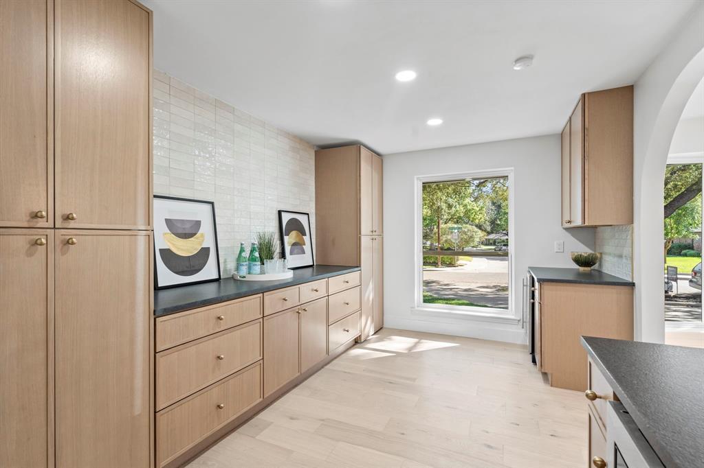 Lovers Lane East - Residential