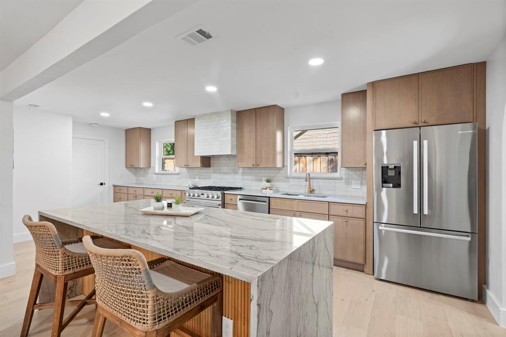 Lovers Lane East - Residential