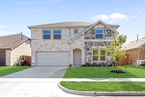 2814 Ocean Drive Lancaster TX 75146