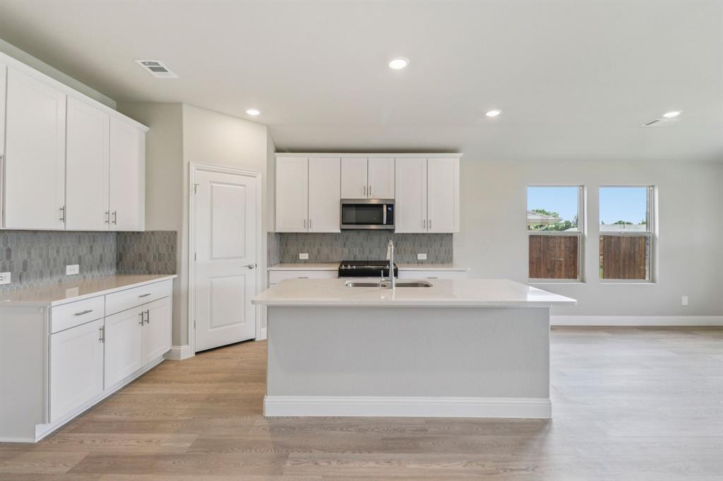 561 Sierra Ridge
