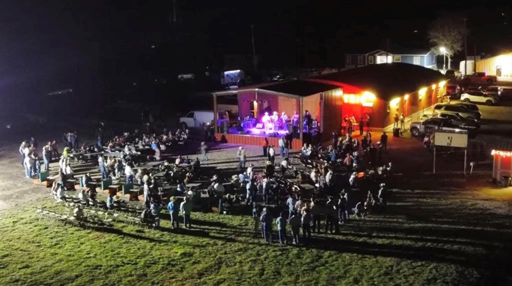 908 S Mingus Boulevard