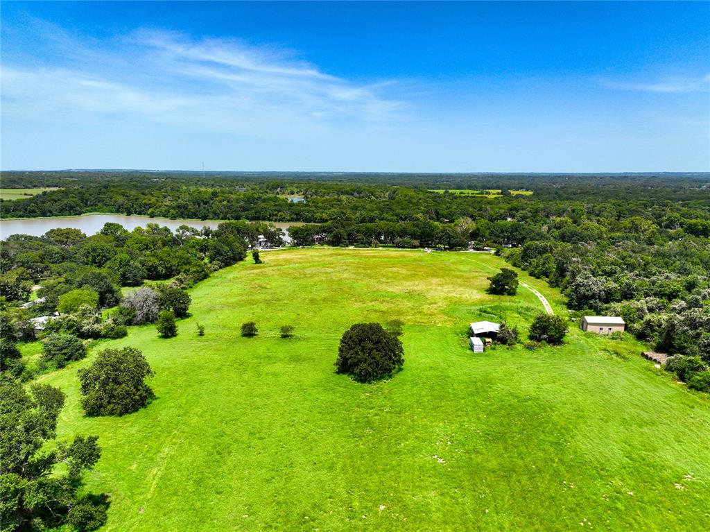 A030G P. Varela-Groesbeck, ACRES 29.11 - Land