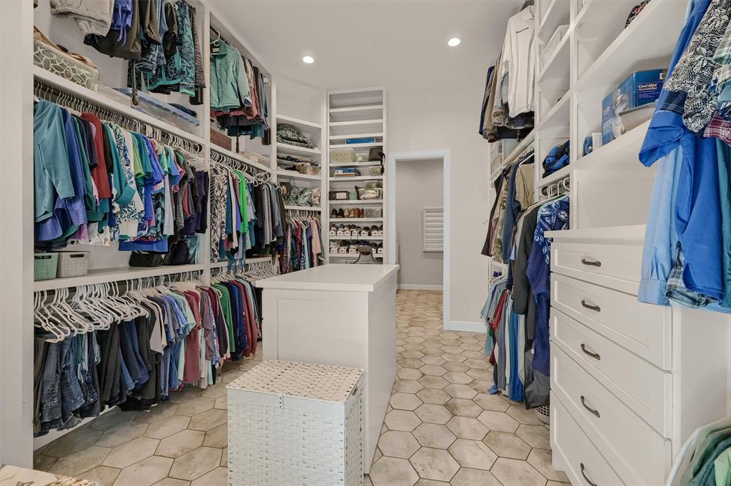 Lake Kiowa - Residential