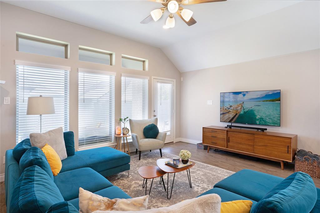 Pecan Square Ph 1c - Residential Lease