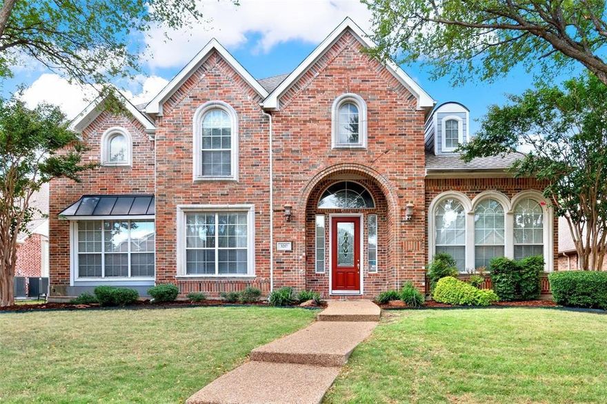 Best price in exclusive Saddlebrook neighborhood, just in time for Spring & Summer in this 'rare find' of a backyard featuring swimming pool PLUS lots of grass, PLUS covered patio, PLUS long driveway; great for kids or adult play! Enjoy beautiful curb appeal in one of Northeast Richardson's most premier neighborhoods. Once inside, you will love this fabulous flexible floor plan with gorgeous hardwood floors, iron balusters, tall ceilings, and wall of windows to the covered patio and big beautiful swimming pool and yard. Plenty of space for everyone with Primary bedroom & home office on 1st floor, 3 beds, game room & media room upstairs. Huge kitchen with large island features granite countertops, 42 in custom wood cabinets, black & SS appliances & tons of cabinets & counter space. Plus TWO spacious dining areas. Just two minutes to 190 and easy walk to exemplary rated Stinson elementary school and Creek Hollow Park, plus 400+ acre Breckinridge Park. Just 5 minutes to four golf courses, DART rail, CityLine mixed use complex and corporate headquarters such as State Farm & Raytheon. Sellers hate to leave, but it's time to down-size. Pool re-plastered and pool pump replaced in 2022.
Easy living, great location; come see!