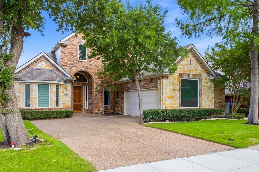9024 Bottlebrush Lane