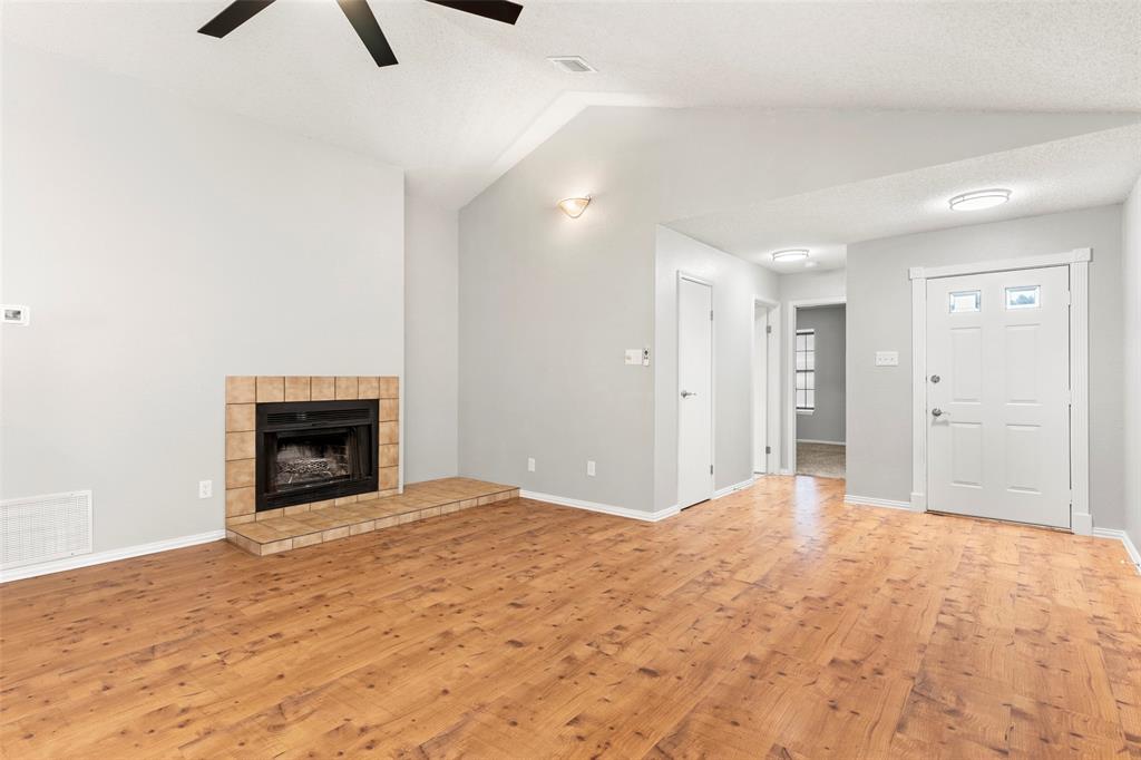 217 Teakwood Lane